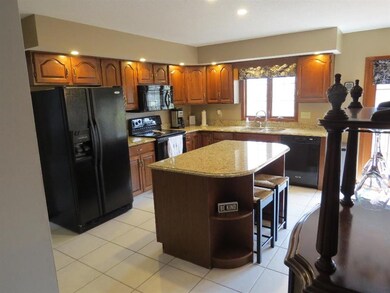 691 Nancyk Crossing, Roanoke, IN 46783 - photo 3