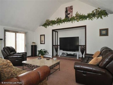 2 Plantation Dr, Cumberland, RI 02864 - photo 2