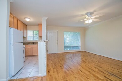 2212 Morse St unit 5, Houston, TX 77019 - photo 2