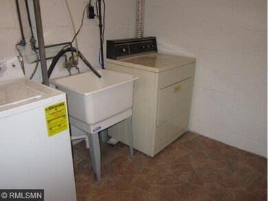 8549 Bryant Ave S, Bloomington, MN 55420 - photo 7