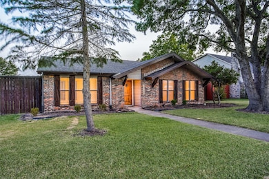 2700 Chancellor Dr, Plano, TX 75074 - photo 2