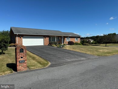 675 Mahantango Dr, Chambersburg, PA 17202 - photo 3