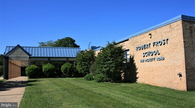 4517 Gilbertson Rd, Fairfax, VA 22032 - photo 3