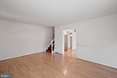 1114 Booker Dr, Capitol Heights, MD 20743 - photo 3