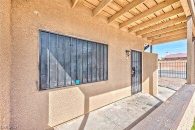 6992 Kepler Dr unit B, Las Vegas, NV 89156 - photo 3