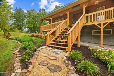 2516 Edgewater Ln, Dandridge, TN 37725 - photo 4