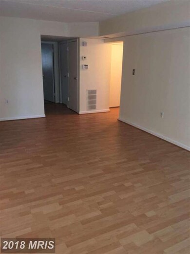 5758 Village Green Dr unit A, Alexandria, VA 22309 - photo 4