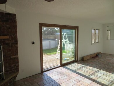 Family Room Sliders from the family room leasd to 