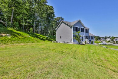 38 Marigold Way, Hooksett, NH 03106 - photo 4