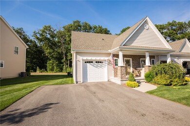 6 Nicole Cir, Smithfield, RI 02917 - photo 4