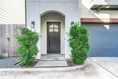 846 Wakefield Dr unit C, Houston, TX 77018 - photo 2