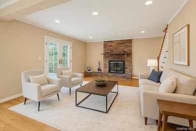 51 Highfield Ave, Port Washington, NY 11050 - photo 2