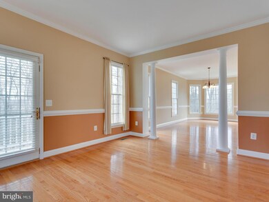 16017 Hayes Ln, Woodbridge, VA 22191 - photo 6