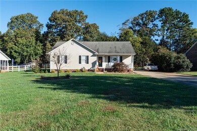 2642 Gold Rush Dr, Lincolnton, NC 28092 - photo 4