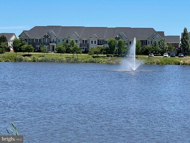 42593 Voormeade Terrace, Chantilly, VA 20152 - photo 3