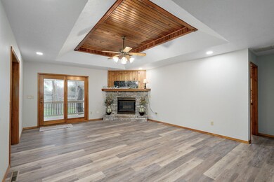 3383 W Primrose St, Springfield, MO 65807 - photo 7