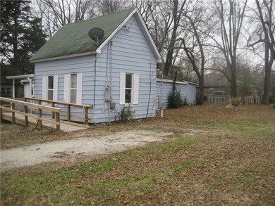 202 S Mock St, Prairie Grove, AR 72753 - photo 2