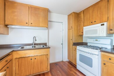 2284 Saturn Skyway, Redding, CA 96002 - photo 6