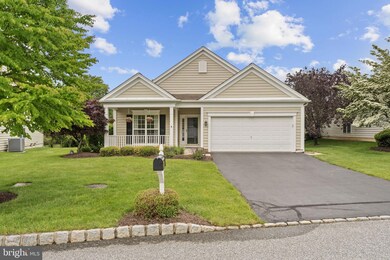 327 Astilbe Dr, Kennett Square, PA 19348 - photo 5