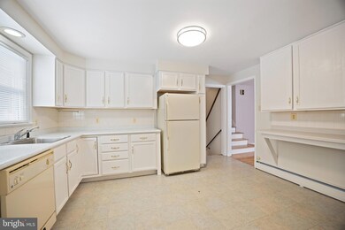 412 Salisbury Rd, Wyncote, PA 19095 - photo 5