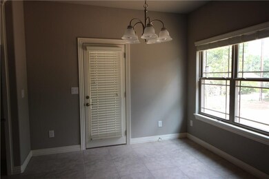 Dining area in the kitchen with access to the back patio