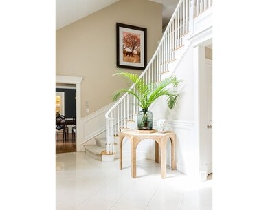 11 Countryside Ln, Milton, MA 02186 - photo 4