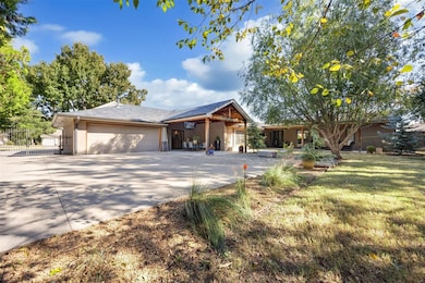 1810 Elmhurst Ave, Nichols Hills, OK 73120 - photo 3