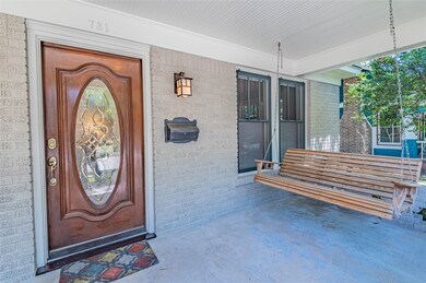 731 W Temple St, Houston, TX 77009 - photo 4