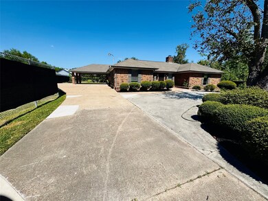 904 Blue Bell Rd, Houston, TX 77038 - photo 5