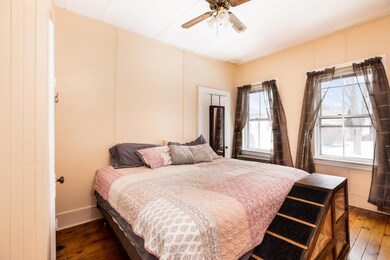 Master Bedroom-6857539