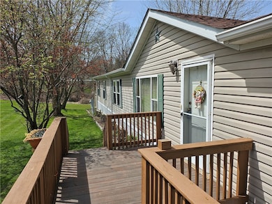 723 Joy Ln, Butler, PA 16001 - photo 2