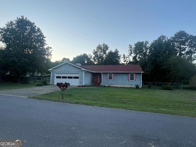 136 Wellington Dr, Hull, GA 30646 - photo 2