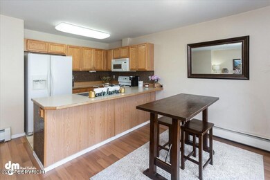 15-dining room_IMG_2732