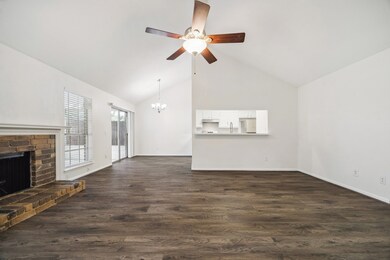 3923 Windmill St, Sugar Land, TX 77479 - photo 5