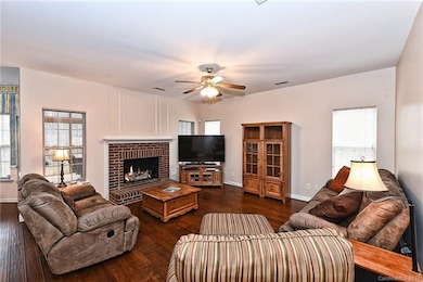Oversize family room with fireplace