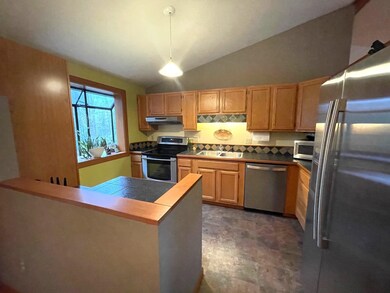 18 Iris Rd, Milford, NH 03055 - photo 6