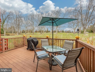 1905 Yorktown N, Eagleville, PA 19403 - photo 4