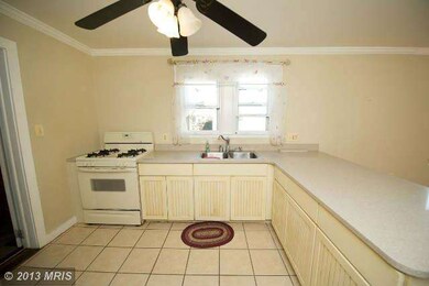 212 Kenwood Rd, Pasadena, MD 21122 - photo 7