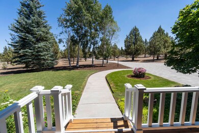 23308 Chisholm Trail, Bend, OR 97702 - photo 4