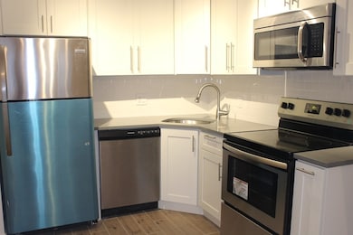934 Southern Artery unit 207, Quincy, MA 02169 - photo 4