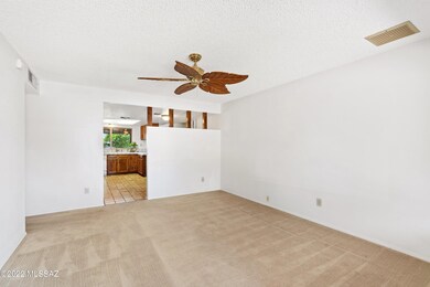 04-Living Area
