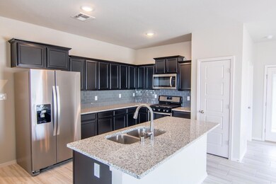 896 Stamfordham Dr, El Paso, TX 79928 - photo 5