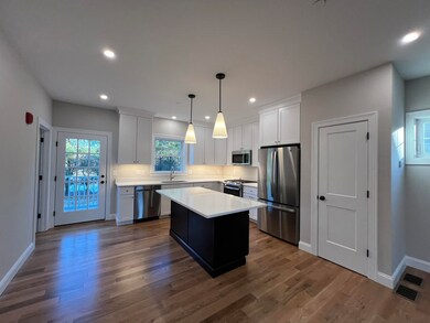 24 Juniper Ln, Portsmouth, NH 03801 - photo 2