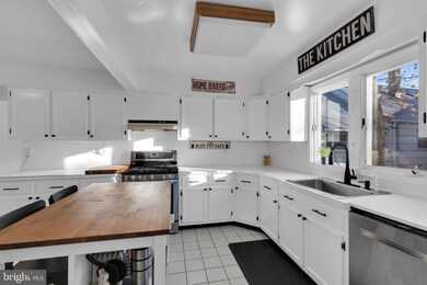 600 Wildwood Rd, Allenhurst, NJ 07711 - photo 5