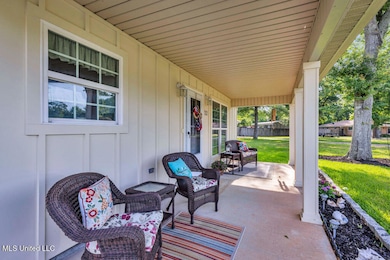 32PembrookCir-4