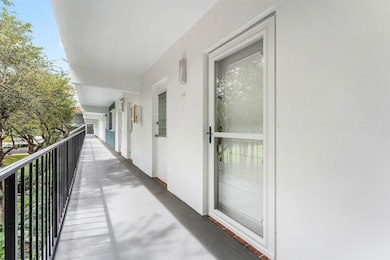 Gardens by the Sea unit 225, Pompano Beach, FL 33062 - photo 4