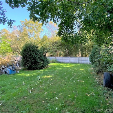 661 N Avenue Extension, Dunellen, NJ 08812 - photo 5