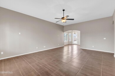 13601 Matfen Ave, El Paso, TX 79928 - photo 4