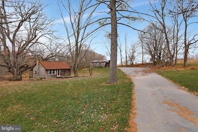 147 W Old Liberty Rd, Sykesville, MD 21784 - photo 2