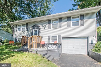 415 Chesterfield Dr, Downingtown, PA 19335 - photo 2